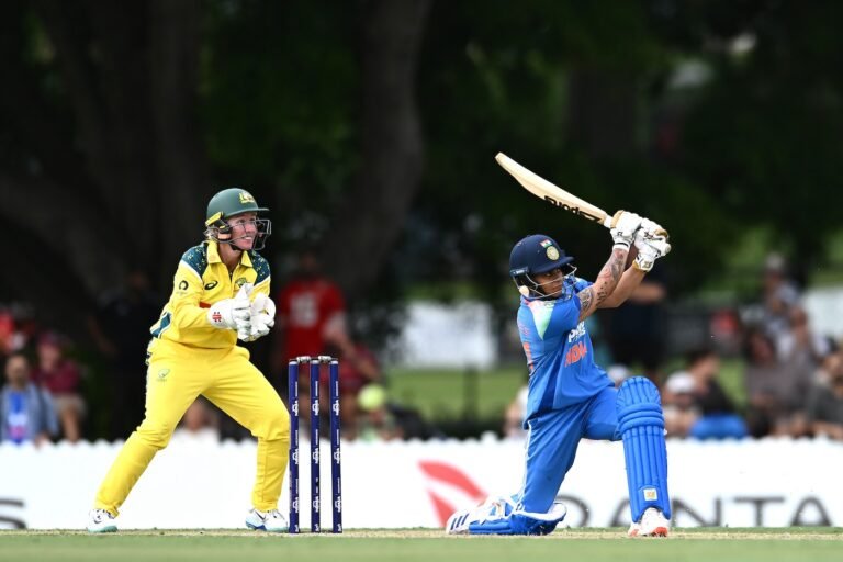 India pick Kashvee Gautam, Anushka Sharma for SA T20I tour